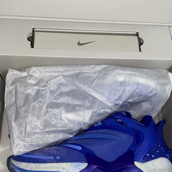 Nike adapt - Picture 4 of 4